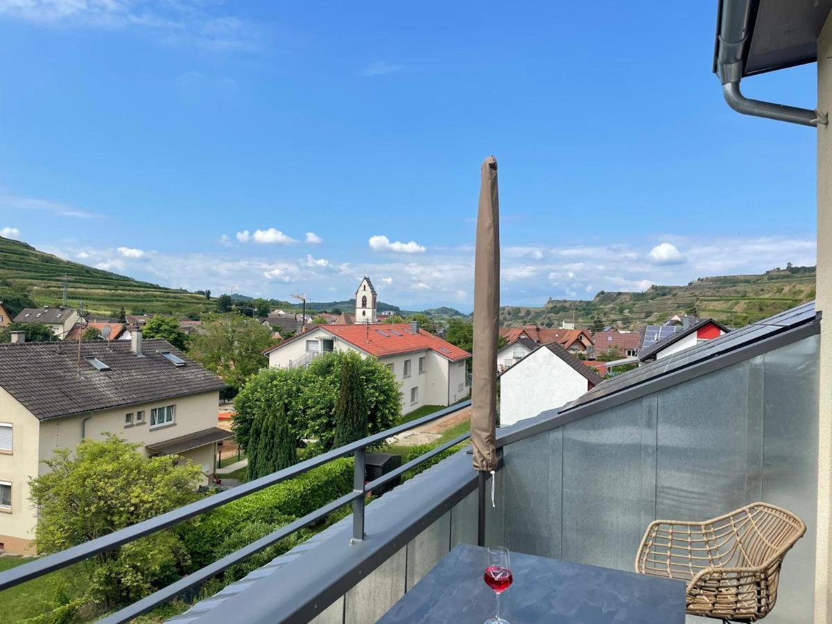 Apartamento Weingut & Strausswirtschaft Vogel Vogtsburg Exterior foto