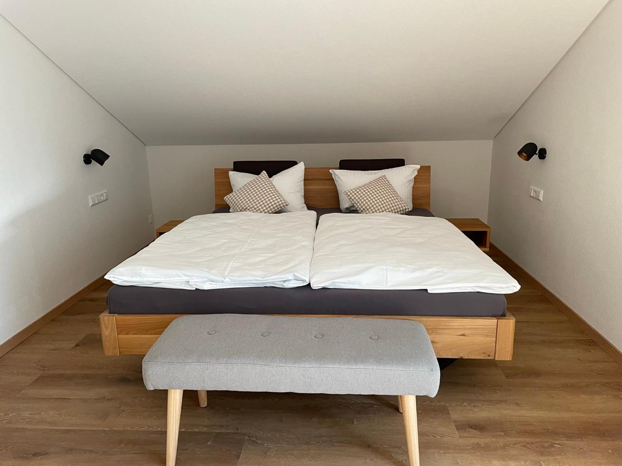 Apartamento Weingut & Strausswirtschaft Vogel Vogtsburg Exterior foto