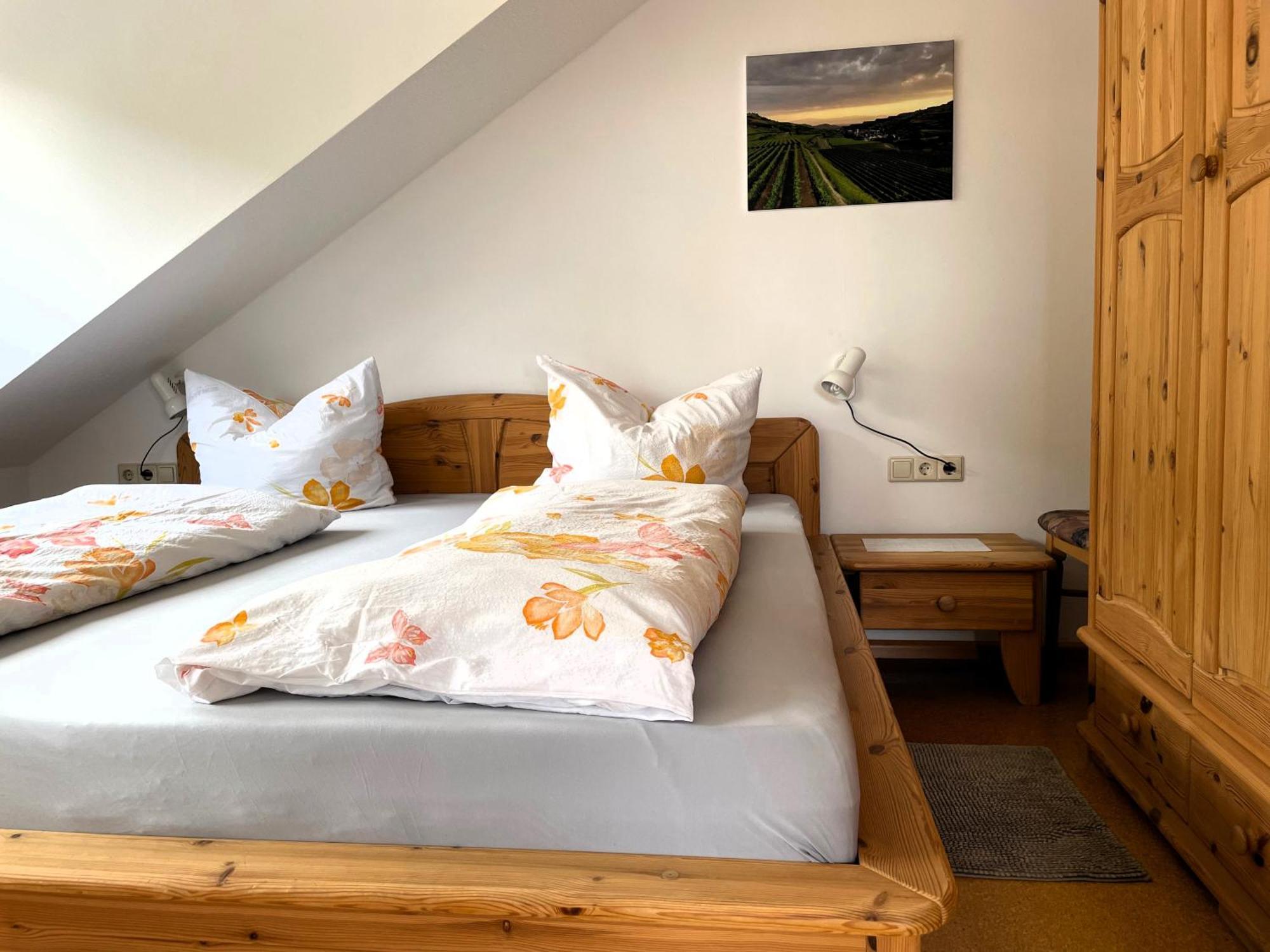 Apartamento Weingut & Strausswirtschaft Vogel Vogtsburg Exterior foto
